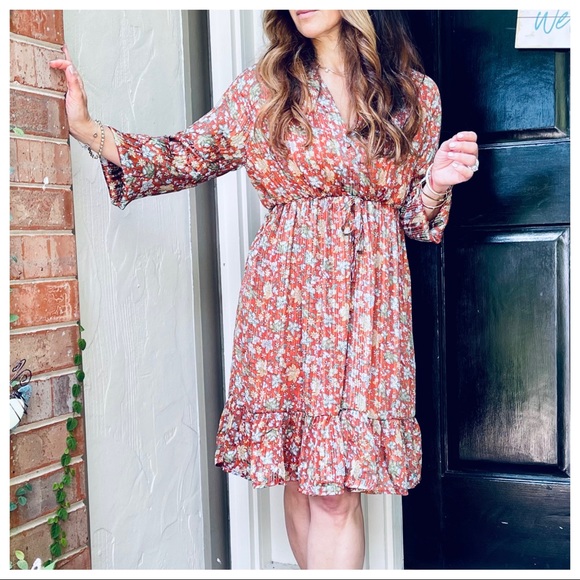 PARIS Floral Fabulous Tiered Midi Dress - Picture 3 of 6